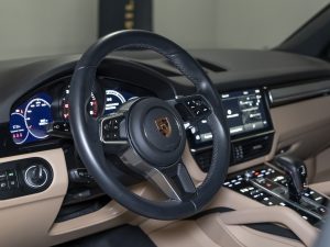 Porsche, Cayenne, III, 2022 купить в салоне Million Miles