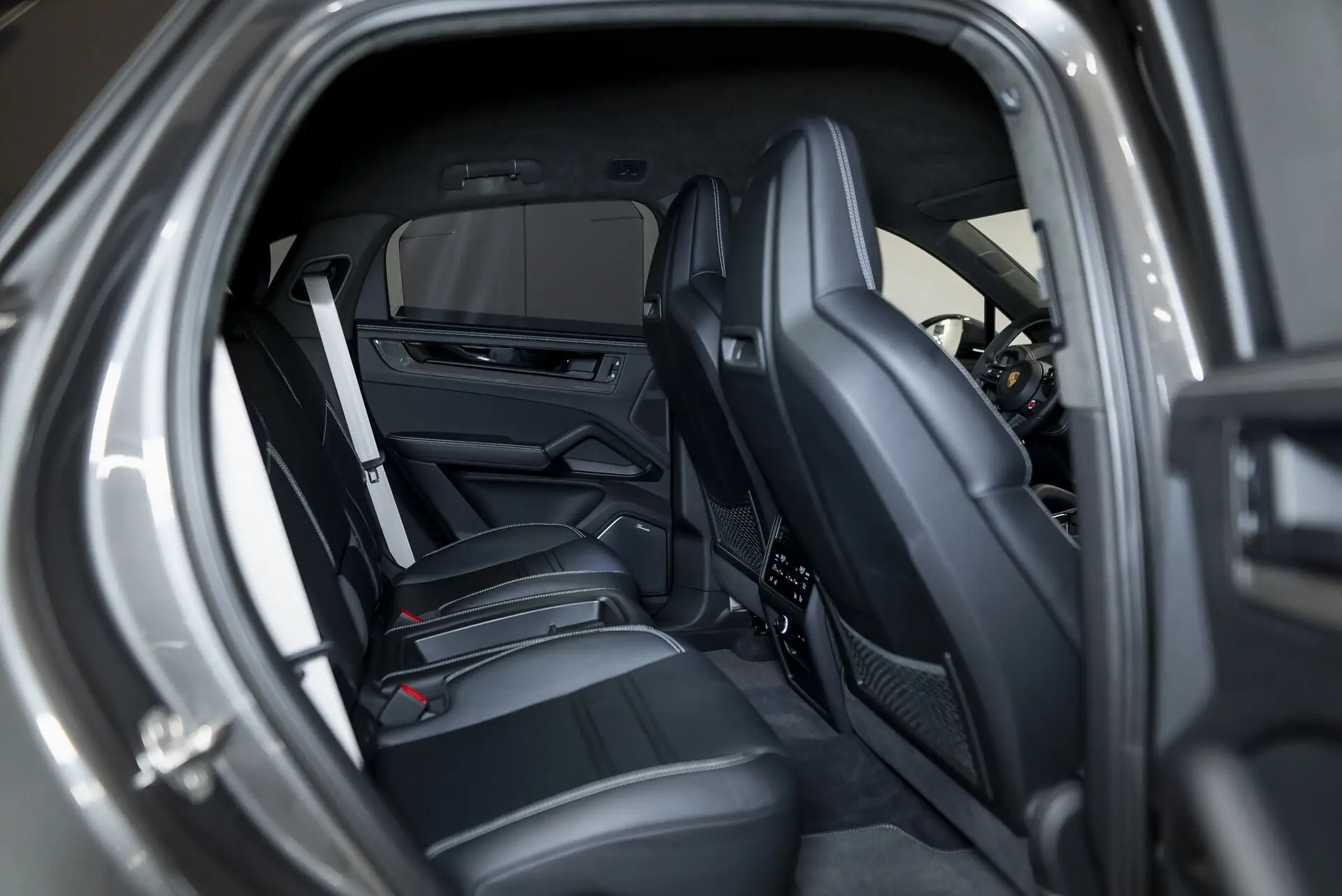 Porsche Cayenne, III Рестайлинг, 2025 купить в салоне Million Miles