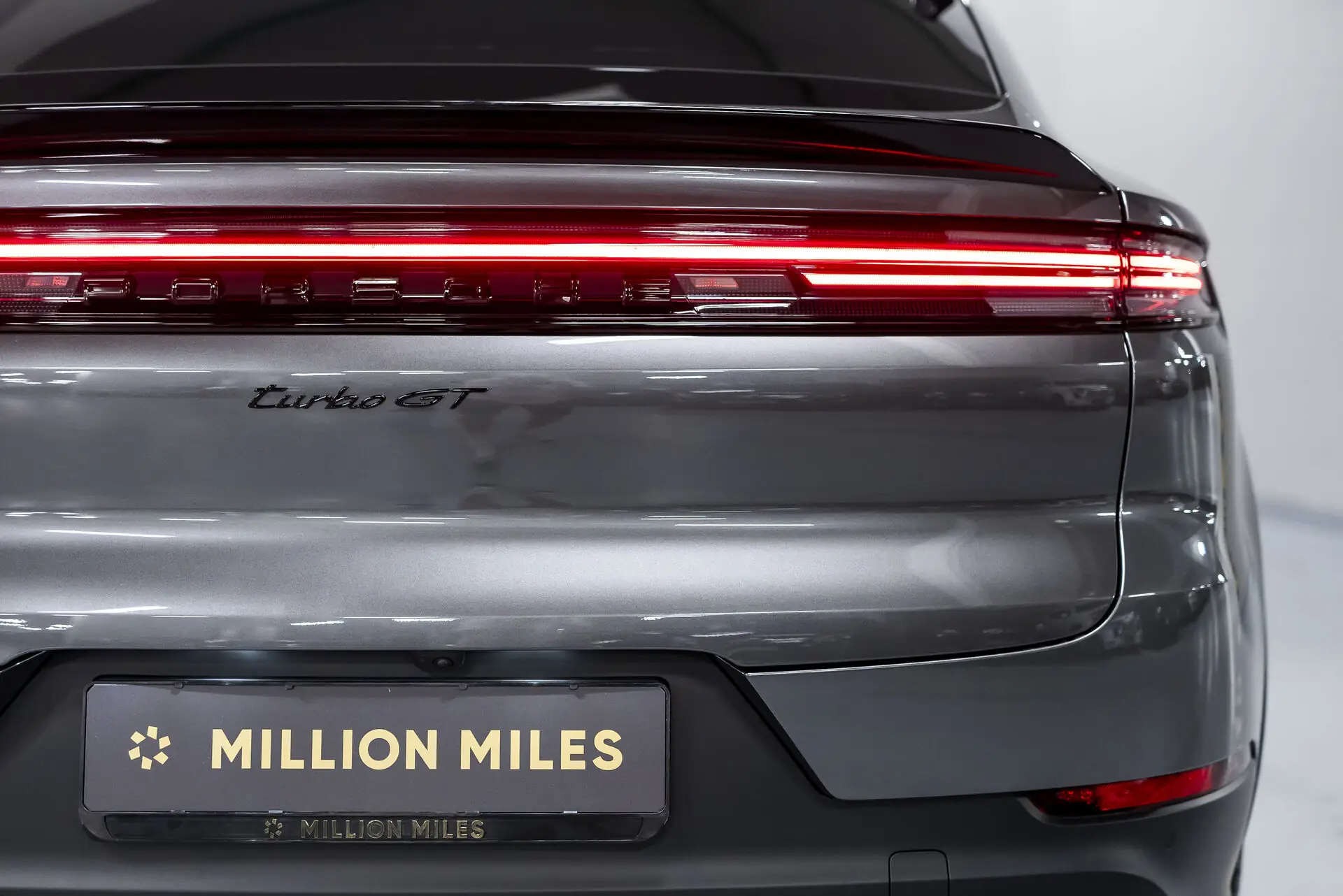 Porsche Cayenne, III Рестайлинг, 2025 купить в салоне Million Miles