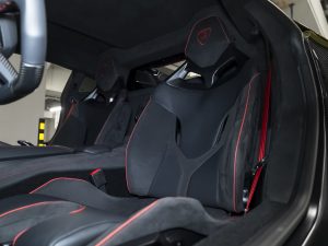 Lamborghini, Revuelto, I, 2025 купить в салоне Million Miles