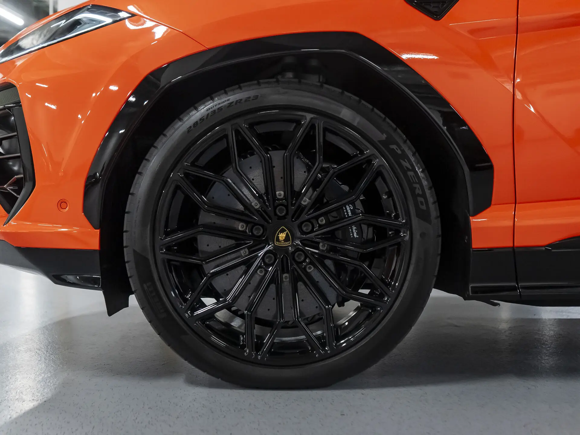 Lamborghini Urus, I Рестайлинг, 2025 купить в салоне Million Miles