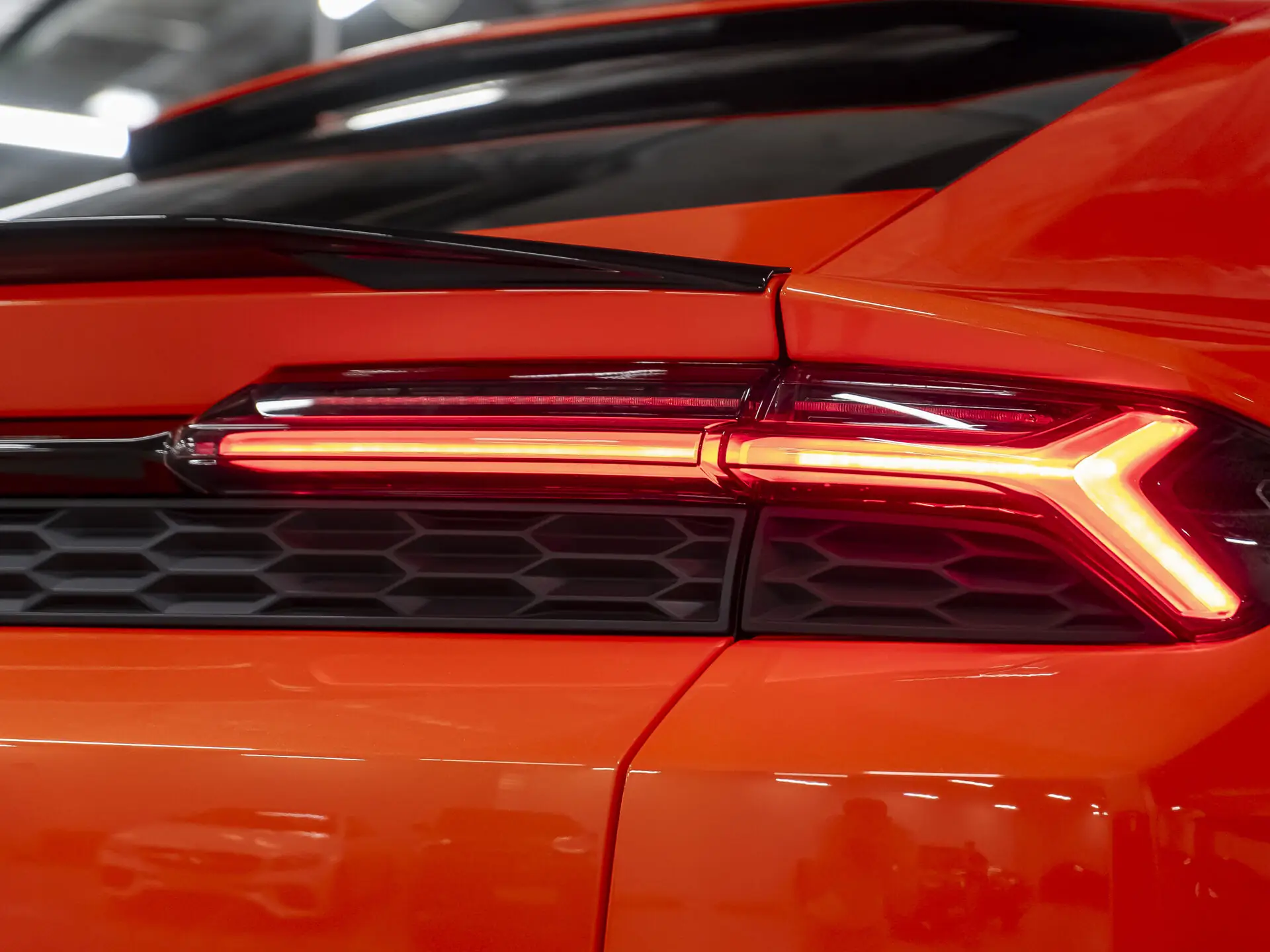 Lamborghini Urus, I Рестайлинг, 2025 купить в салоне Million Miles