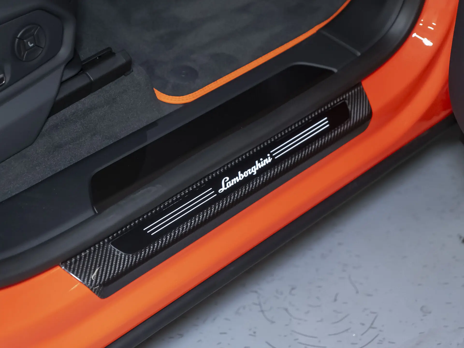 Lamborghini Urus, I Рестайлинг, 2025 купить в салоне Million Miles