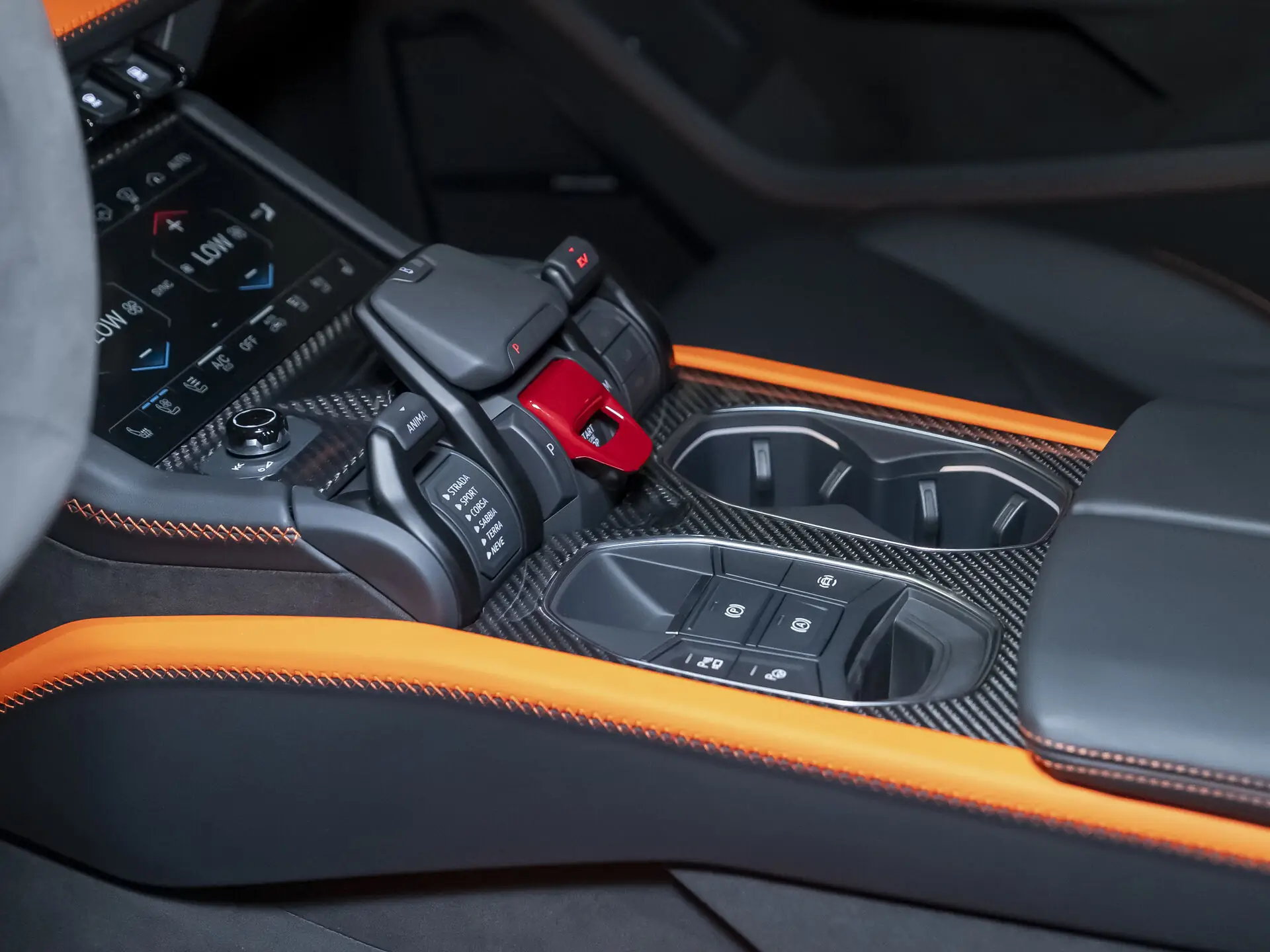 Lamborghini Urus, I Рестайлинг, 2025 купить в салоне Million Miles