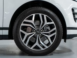 Land Rover, Range Rover Evoque, II Рестайлинг, 2024 купить в салоне Million Miles