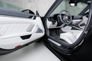 Porsche, 911, VIII (992), 2024 купить в салоне Million Miles