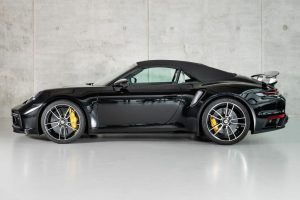 Porsche, 911, VIII (992), 2024 купить в салоне Million Miles