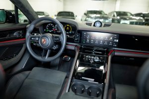 Porsche, Panamera, III, 2025 купить в салоне Million Miles