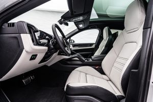 Porsche, Cayenne, III Рестайлинг, 2025 купить в салоне Million Miles