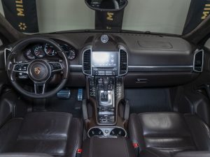 Porsche, Cayenne, II Рестайлинг (958), 2017 купить в салоне Million Miles