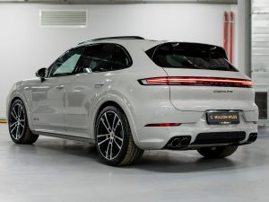 Porsche, Cayenne, III Рестайлинг, 2024 купить в салоне Million Miles