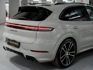 Porsche, Cayenne, III Рестайлинг, 2024 купить в салоне Million Miles