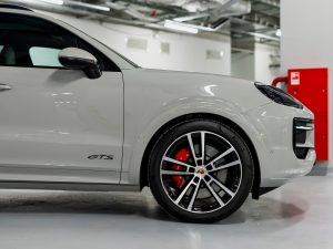 Porsche, Cayenne, III Рестайлинг, 2024 купить в салоне Million Miles