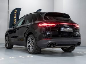 Porsche, Cayenne, III, 2022 купить в салоне Million Miles