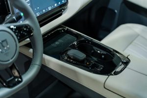 Zeekr, 009, I Рестайлинг, 2025 купить в салоне Million Miles