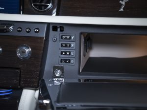 Rolls-Royce, Phantom, VII Рестайлинг (Series II), 2013 купить в салоне Million Miles