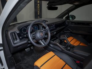 Porsche, Cayenne, III Рестайлинг, 2025 купить в салоне Million Miles