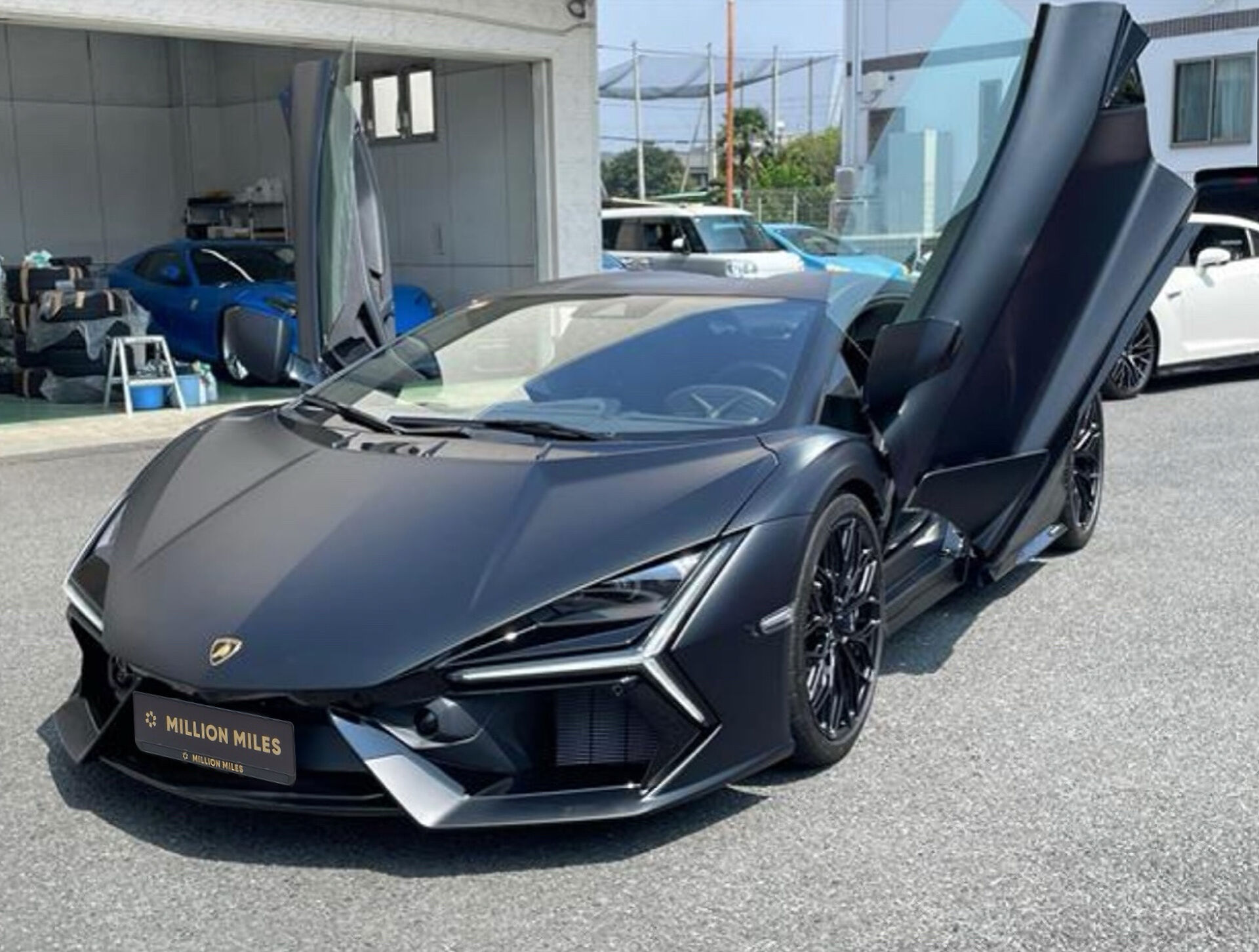 Lamborghini, Revuelto, I, 2025