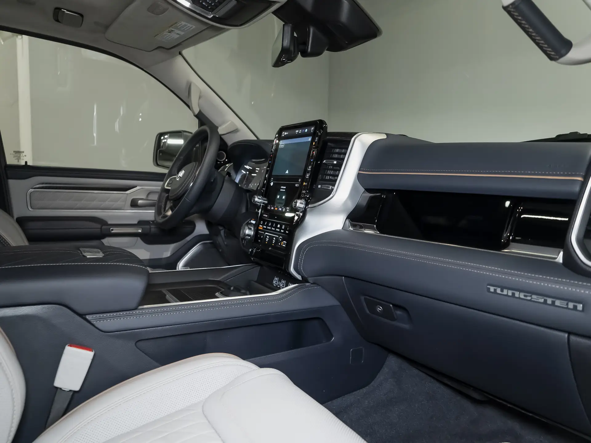 Ram 1500, V Рестайлинг, 2025 купить в салоне Million Miles