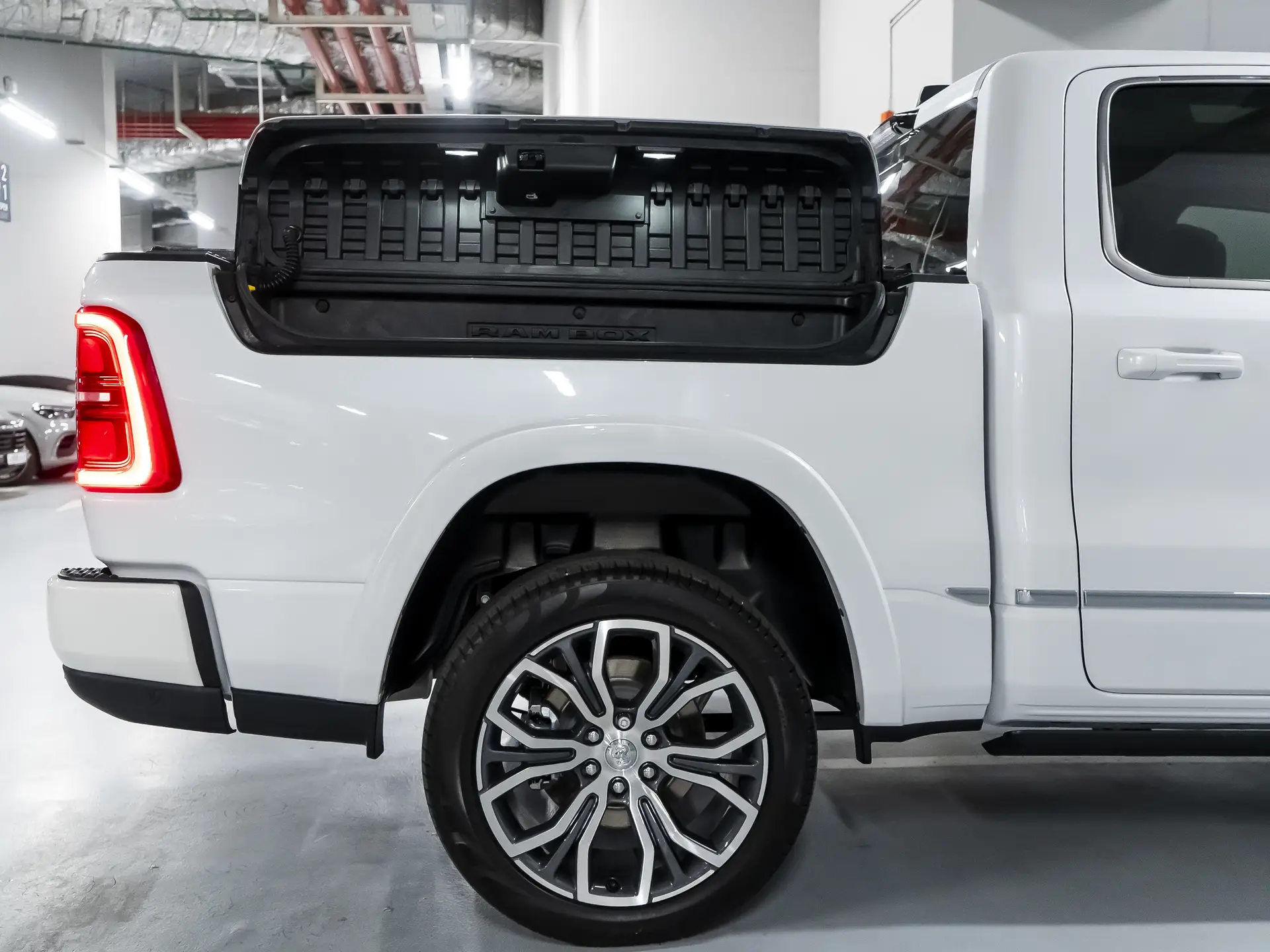 Ram 1500, V Рестайлинг, 2025 купить в салоне Million Miles