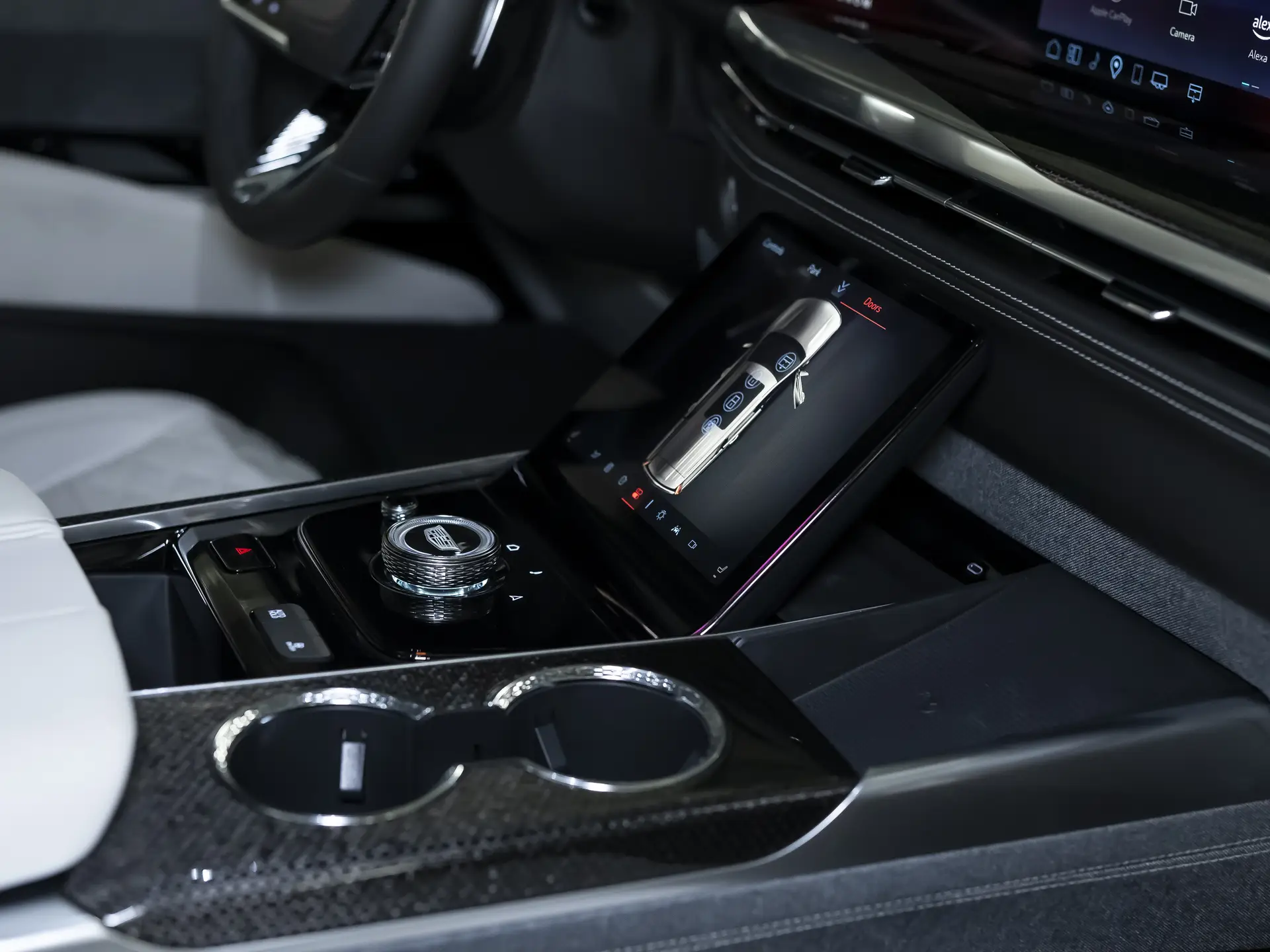 Cadillac Escalade-V, I Рестайлинг, 2024 купить в салоне Million Miles