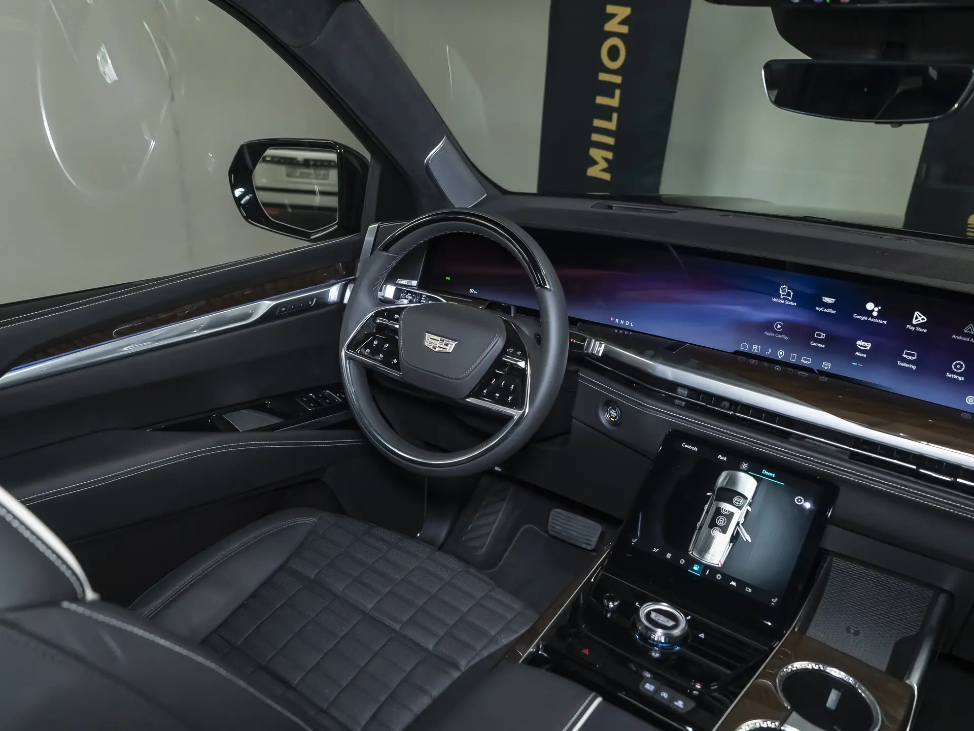 Cadillac Escalade ESV, V Рестайлинг, 2025 купить в салоне Million Miles