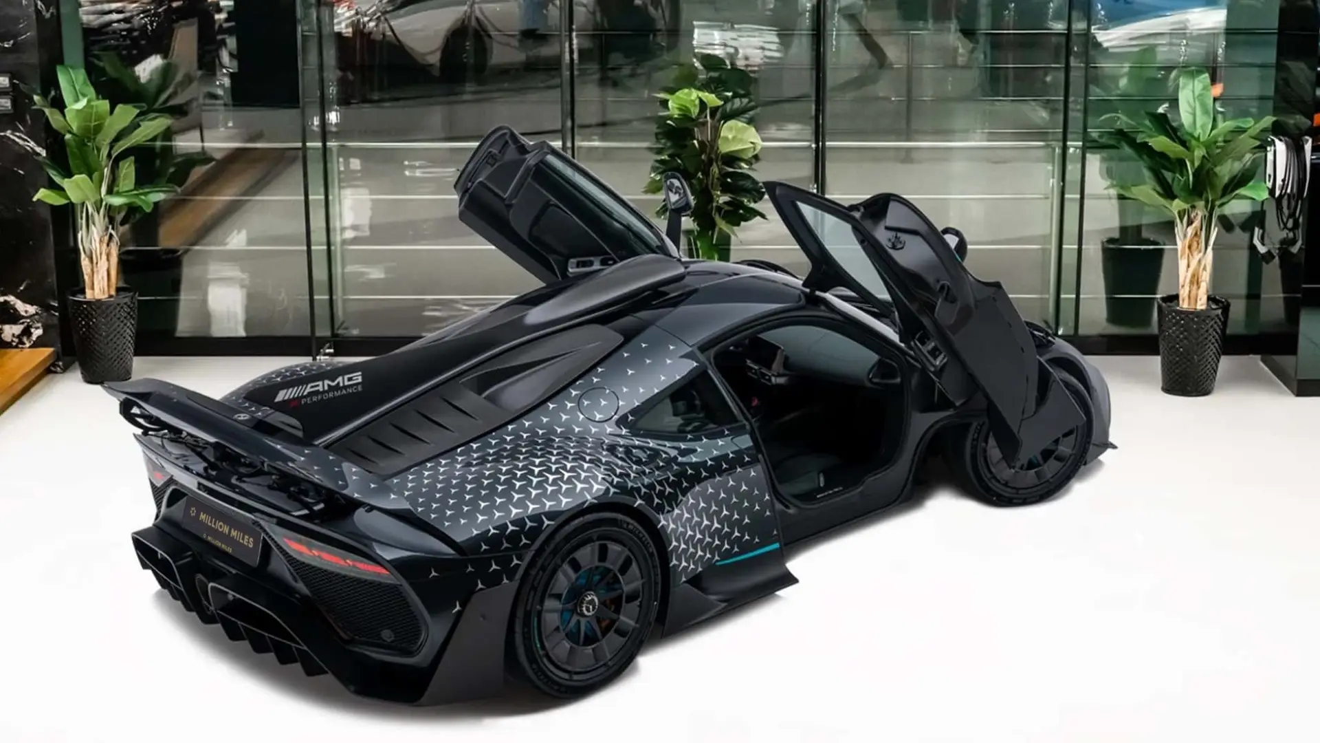 Mercedes-Benz AMG ONE, I, 2024 купить в салоне Million Miles