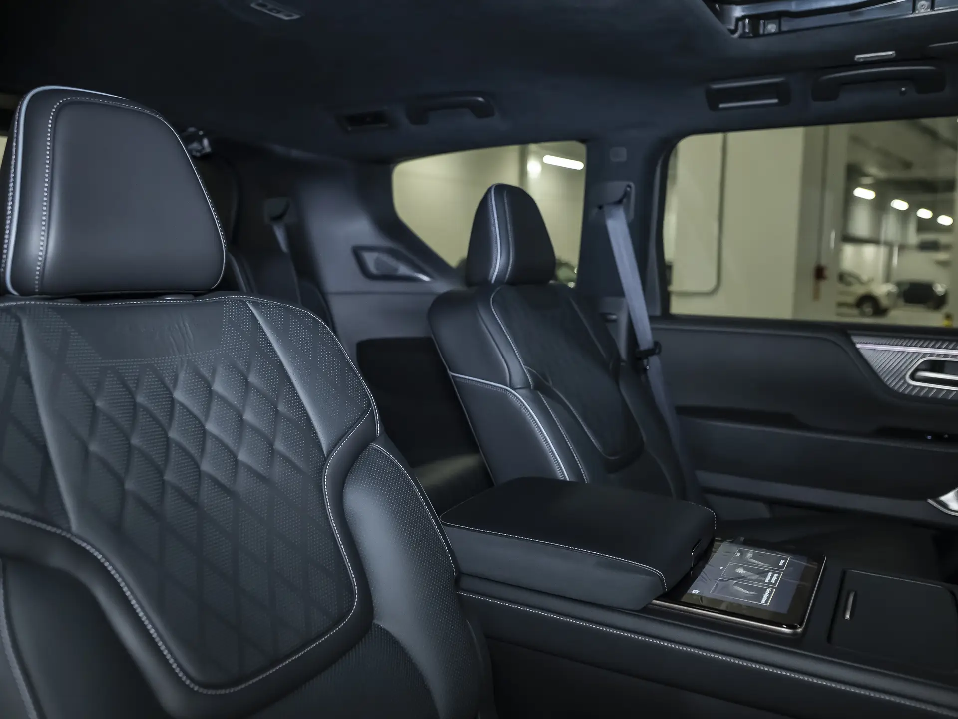 Infiniti QX80, II, 2025 купить в салоне Million Miles