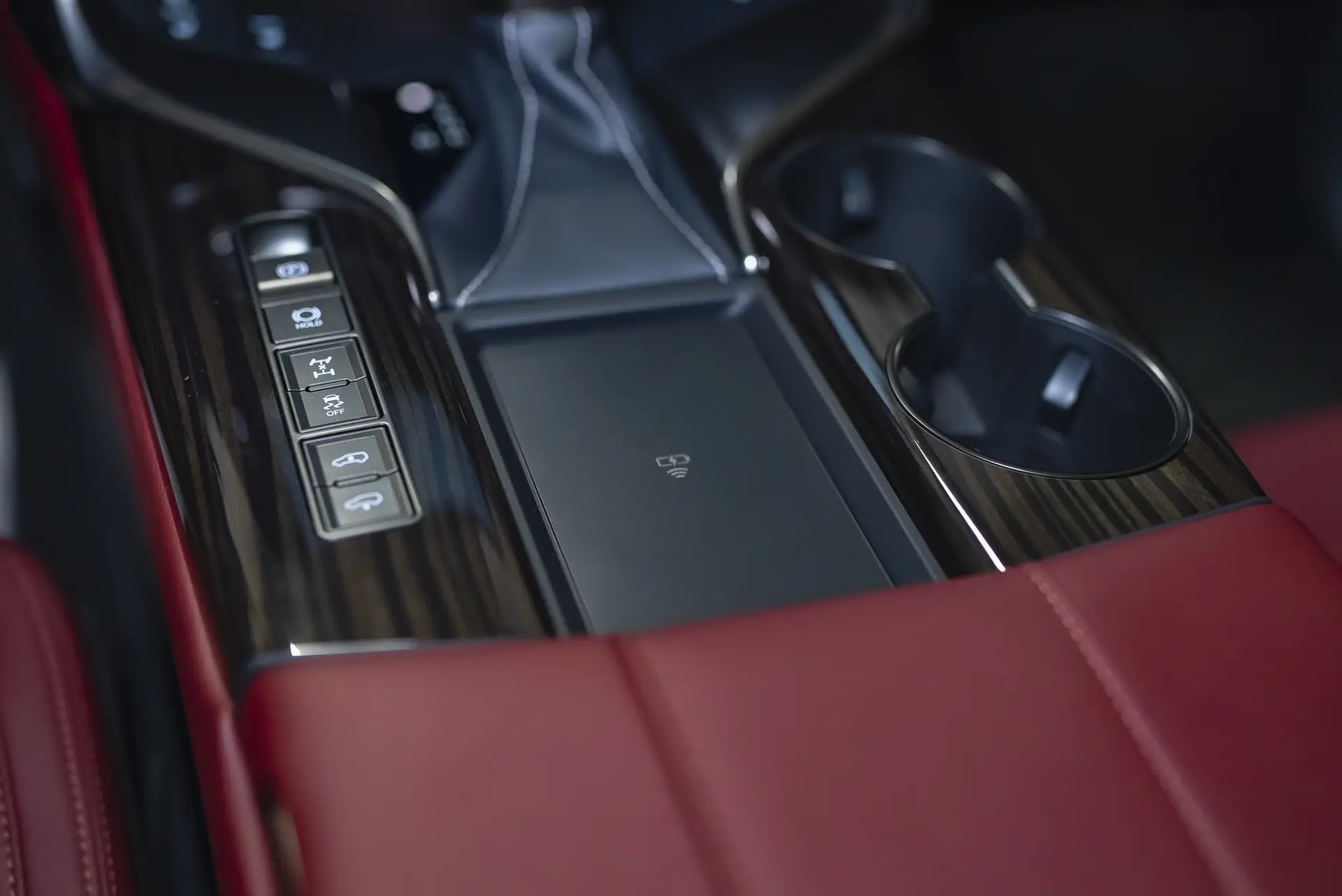 Lexus LX, IV, 2025 купить в салоне Million Miles