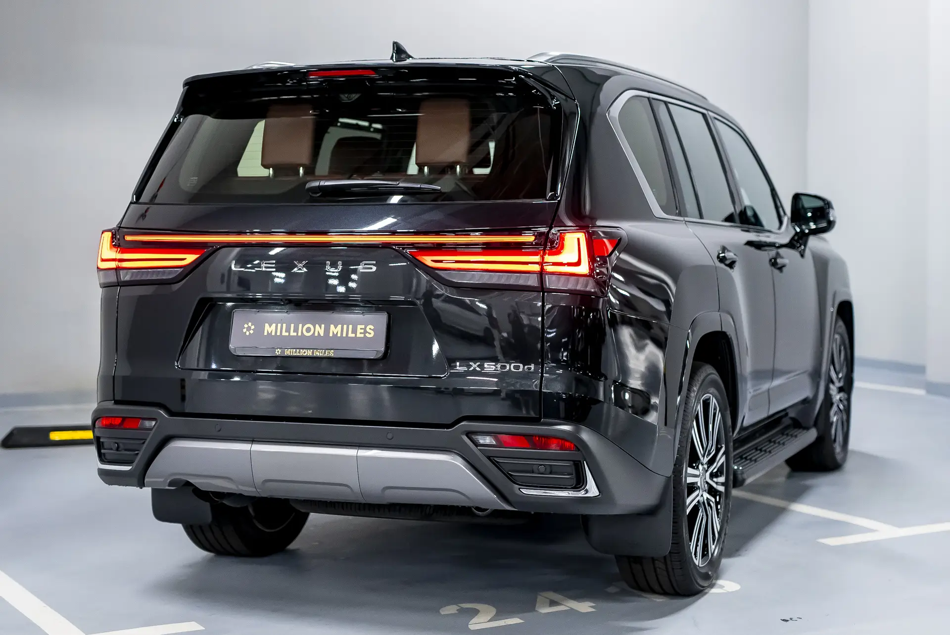 Lexus LX, IV, 2025 купить в салоне Million Miles