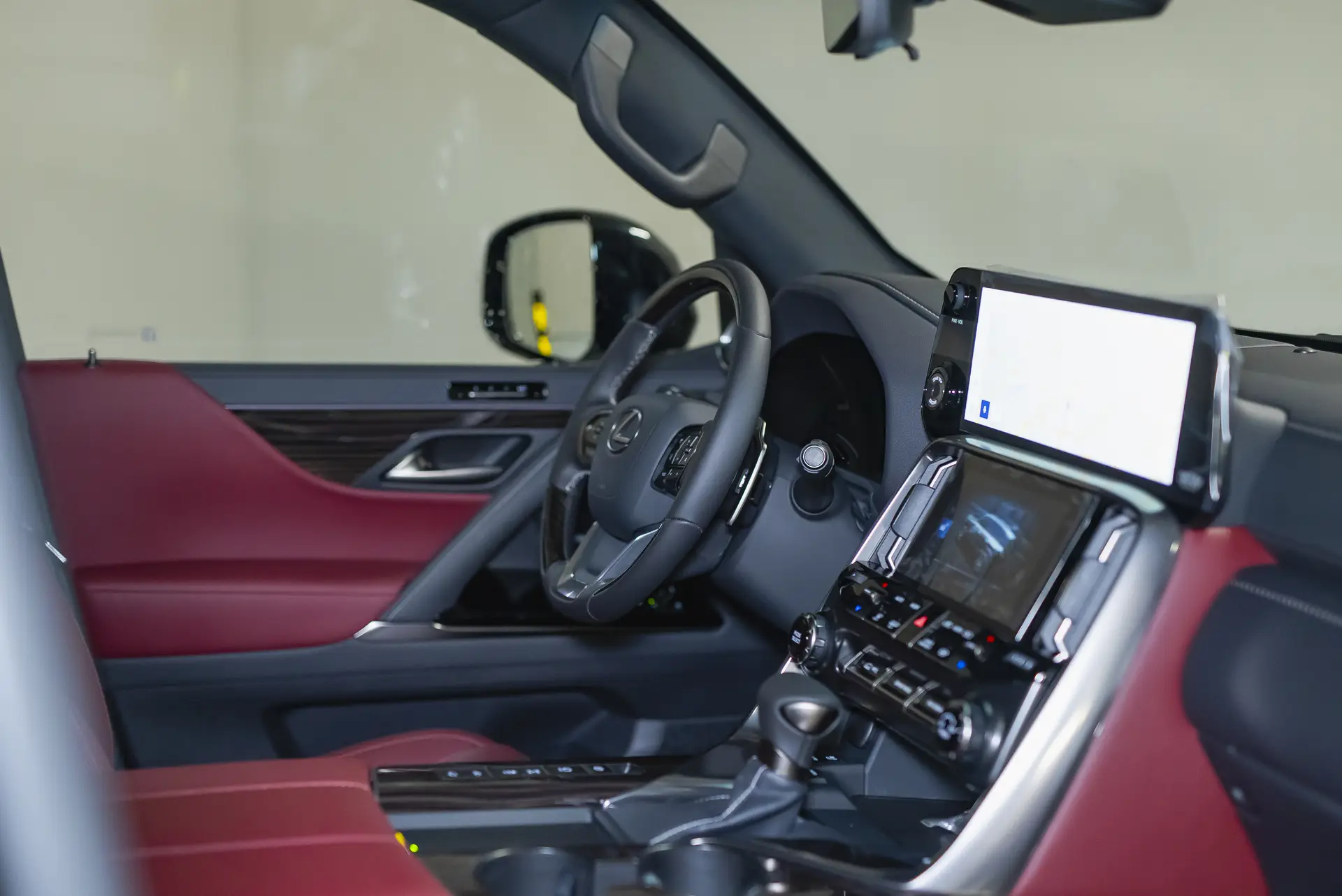 Lexus LX, IV, 2025 купить в салоне Million Miles