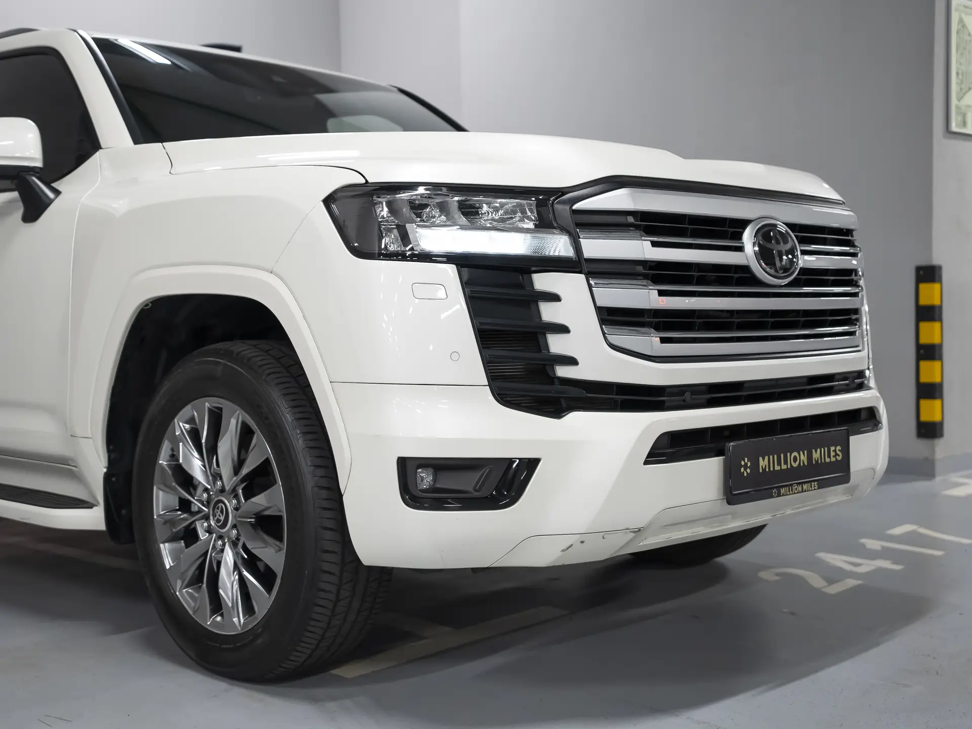 Toyota Land Cruiser, 300 Series, 2022 купить в салоне Million Miles
