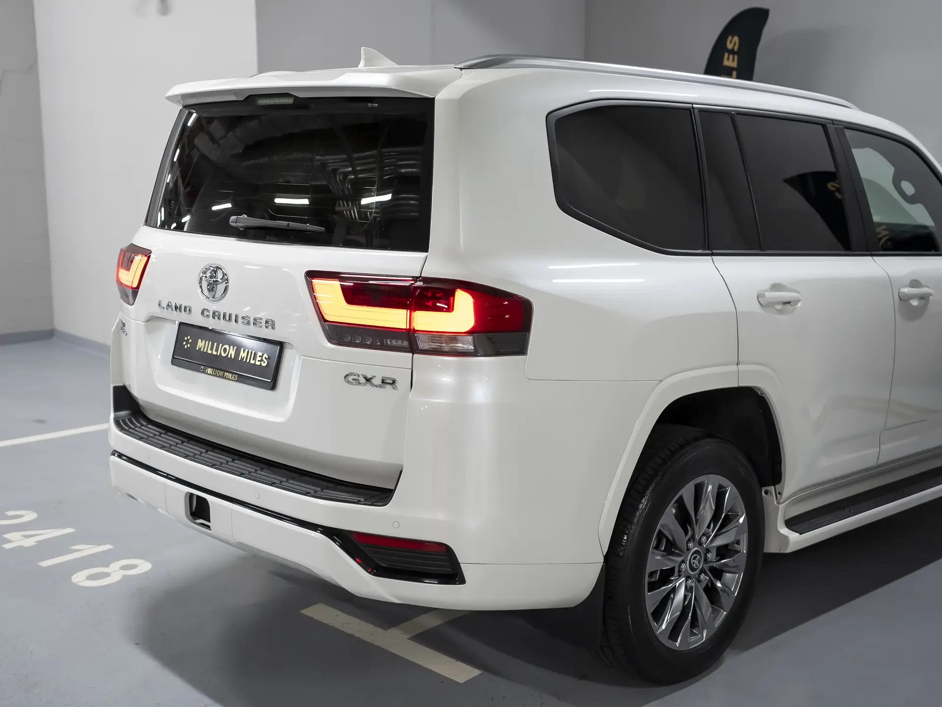 Toyota Land Cruiser, 300 Series, 2022 купить в салоне Million Miles