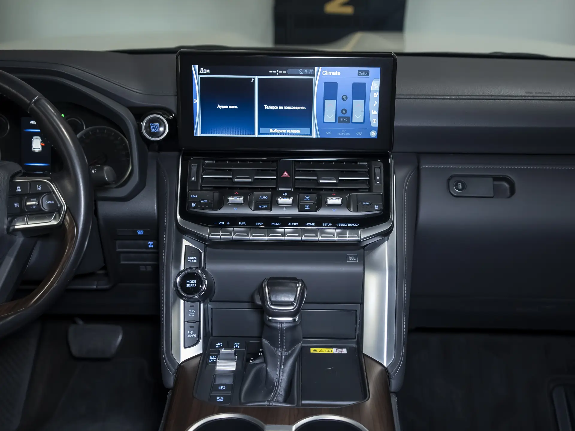 Toyota Land Cruiser, 300 Series, 2022 купить в салоне Million Miles