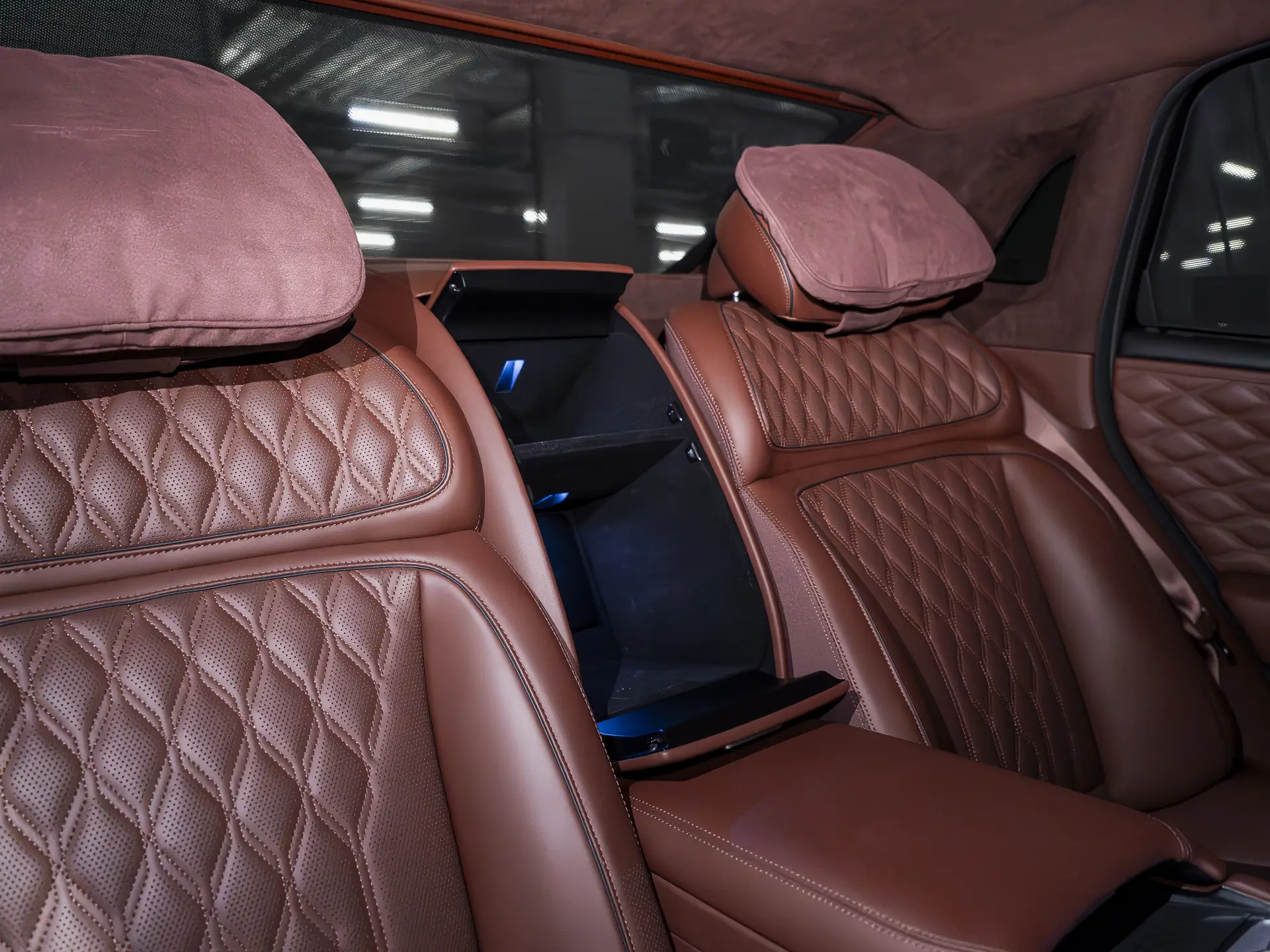 Genesis G90, II, 2023 купить в салоне Million Miles