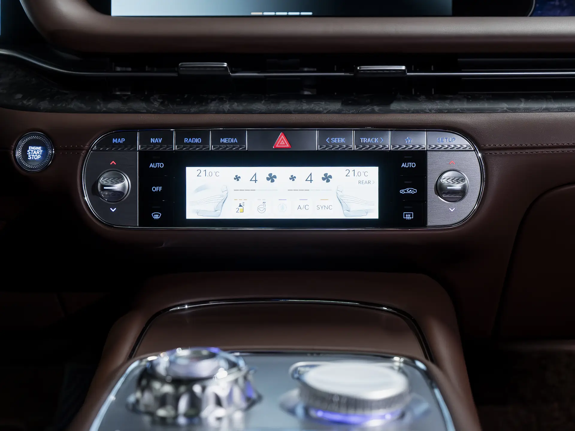 Genesis G90, II, 2023 купить в салоне Million Miles