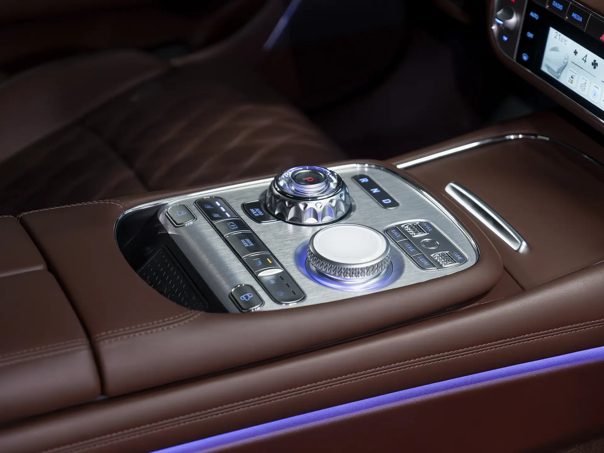 Genesis G90, II, 2023 купить в салоне Million Miles