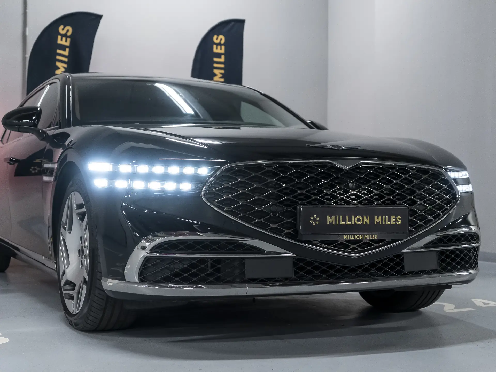 Genesis G90, II, 2023 купить в салоне Million Miles
