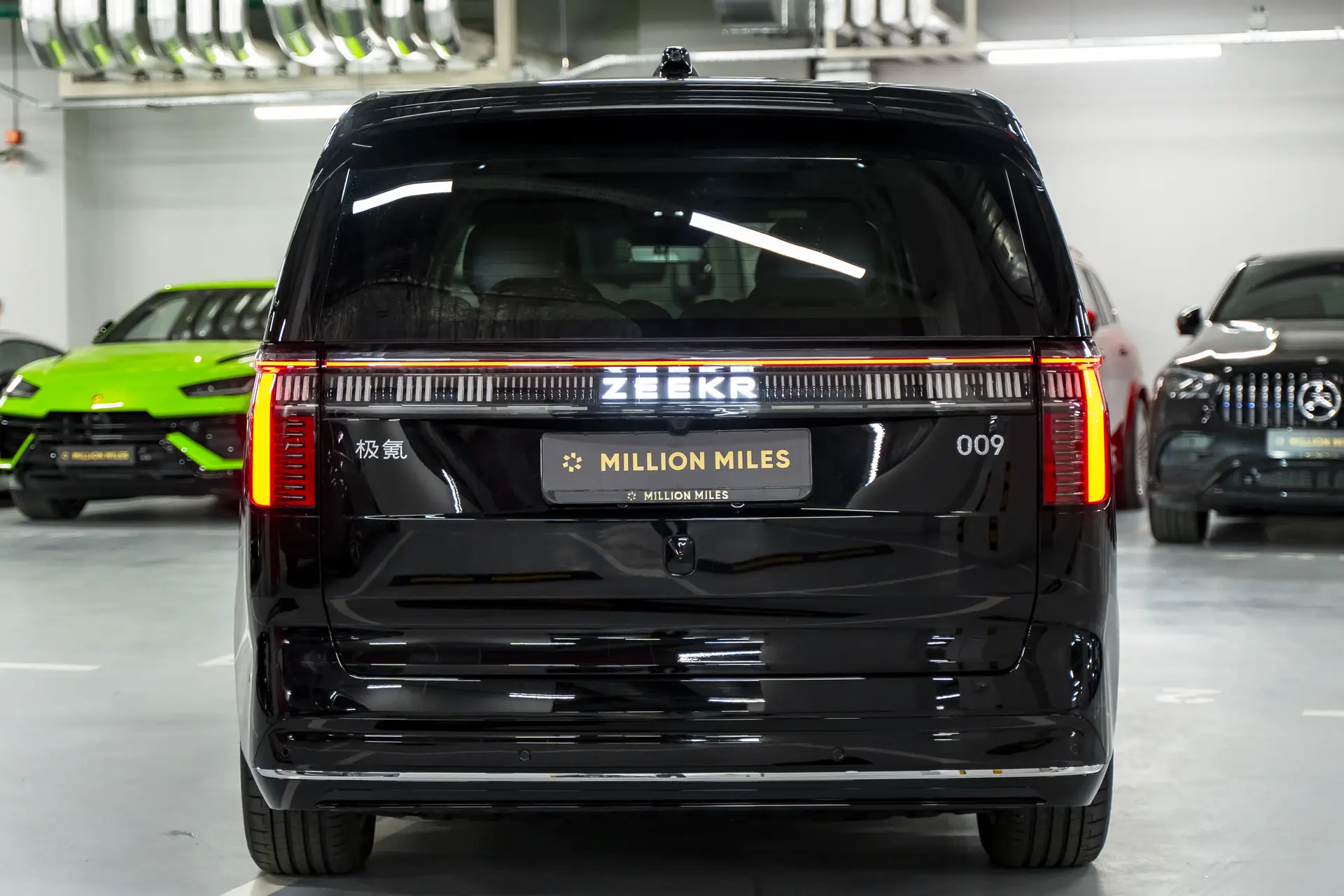 Zeekr 009, I Рестайлинг, 2025 купить в салоне Million Miles