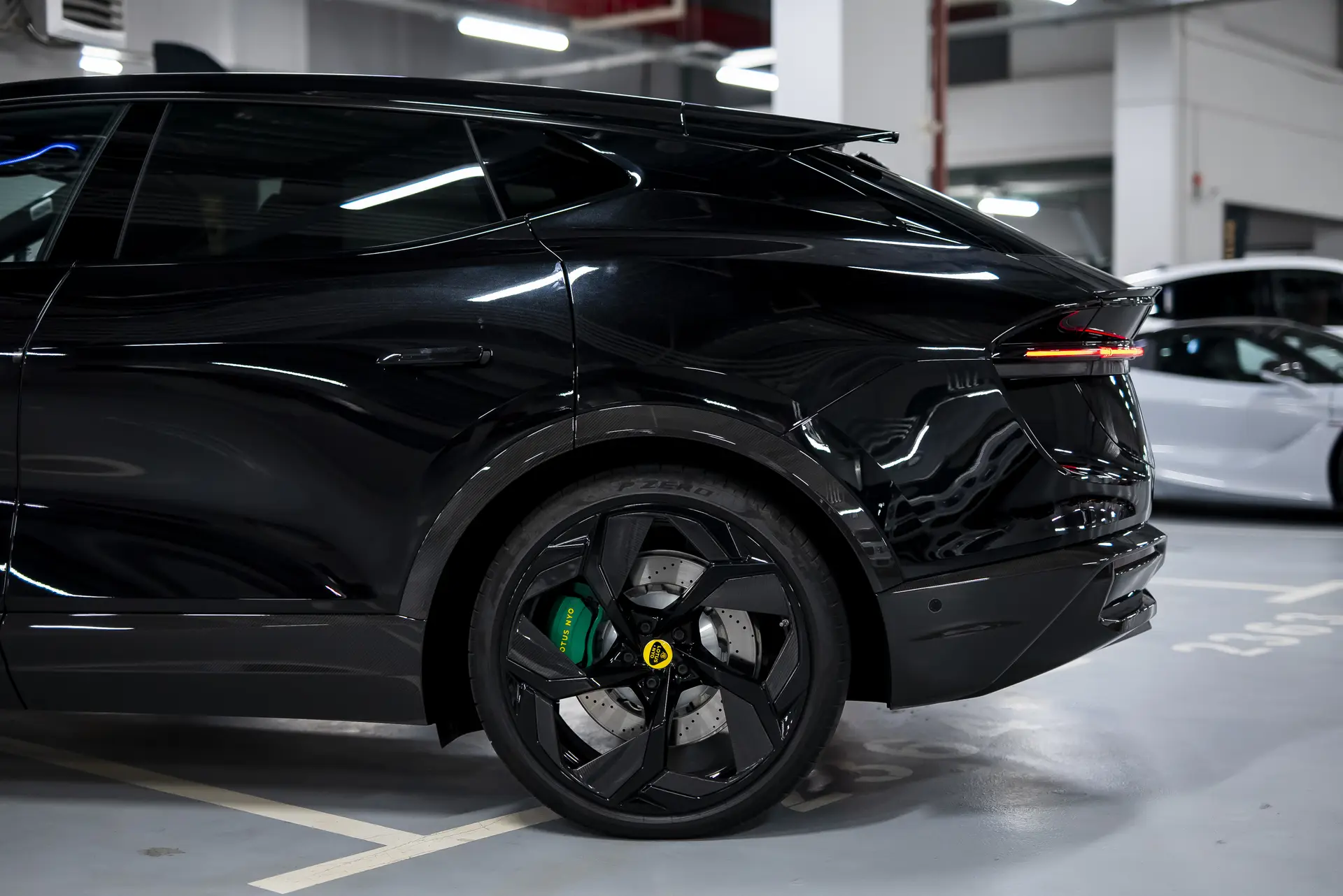 Lotus Eletre, I, 2025 купить в салоне Million Miles