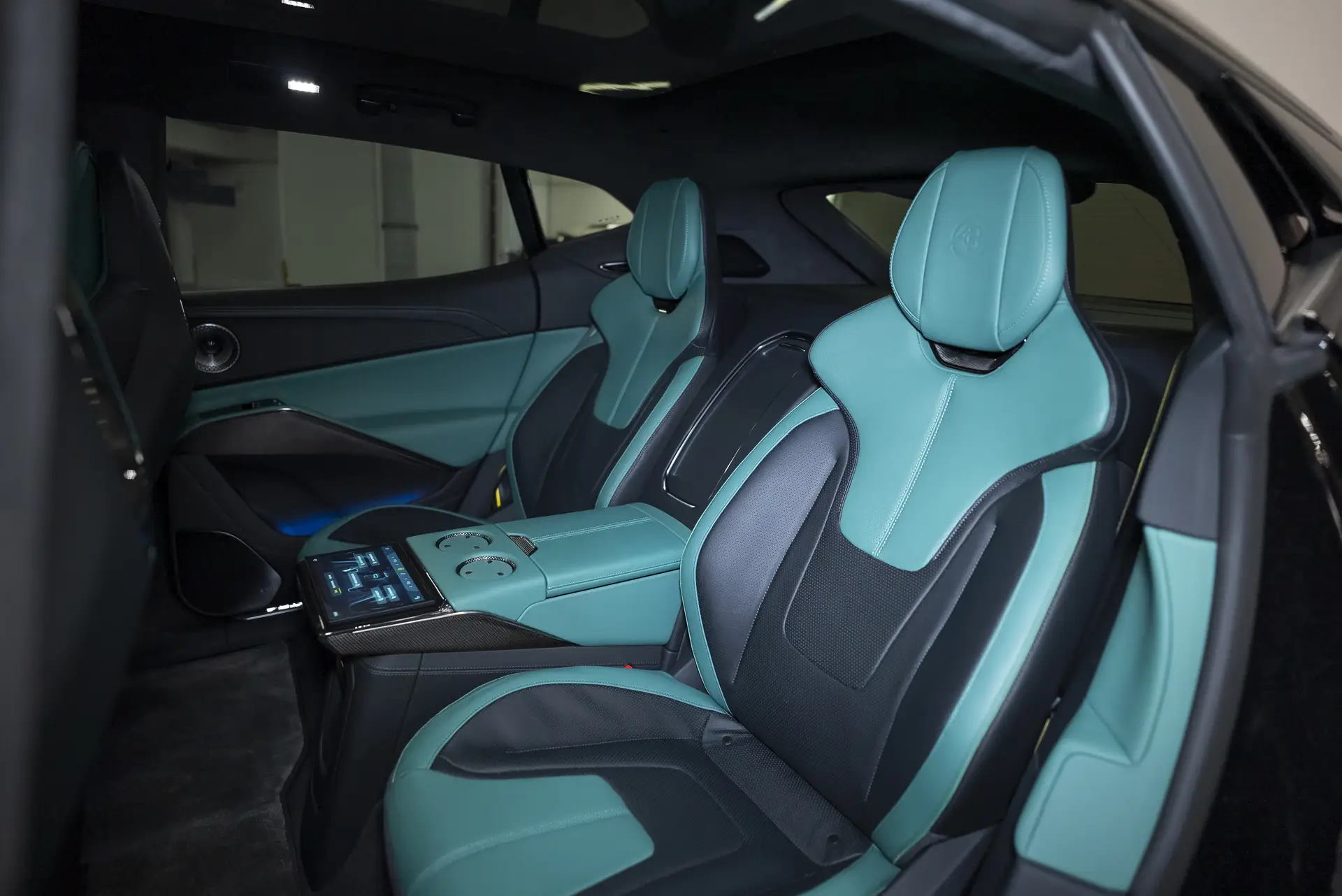 Lotus Eletre, I, 2025 купить в салоне Million Miles