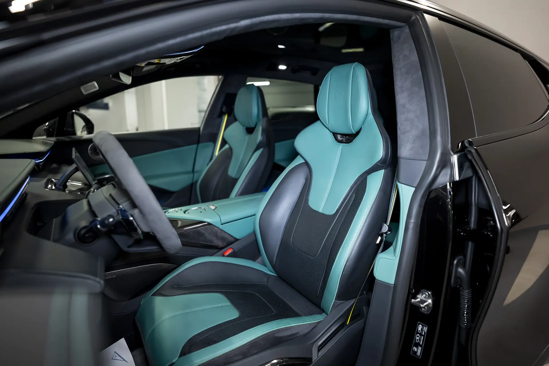 Lotus Eletre, I, 2025 купить в салоне Million Miles