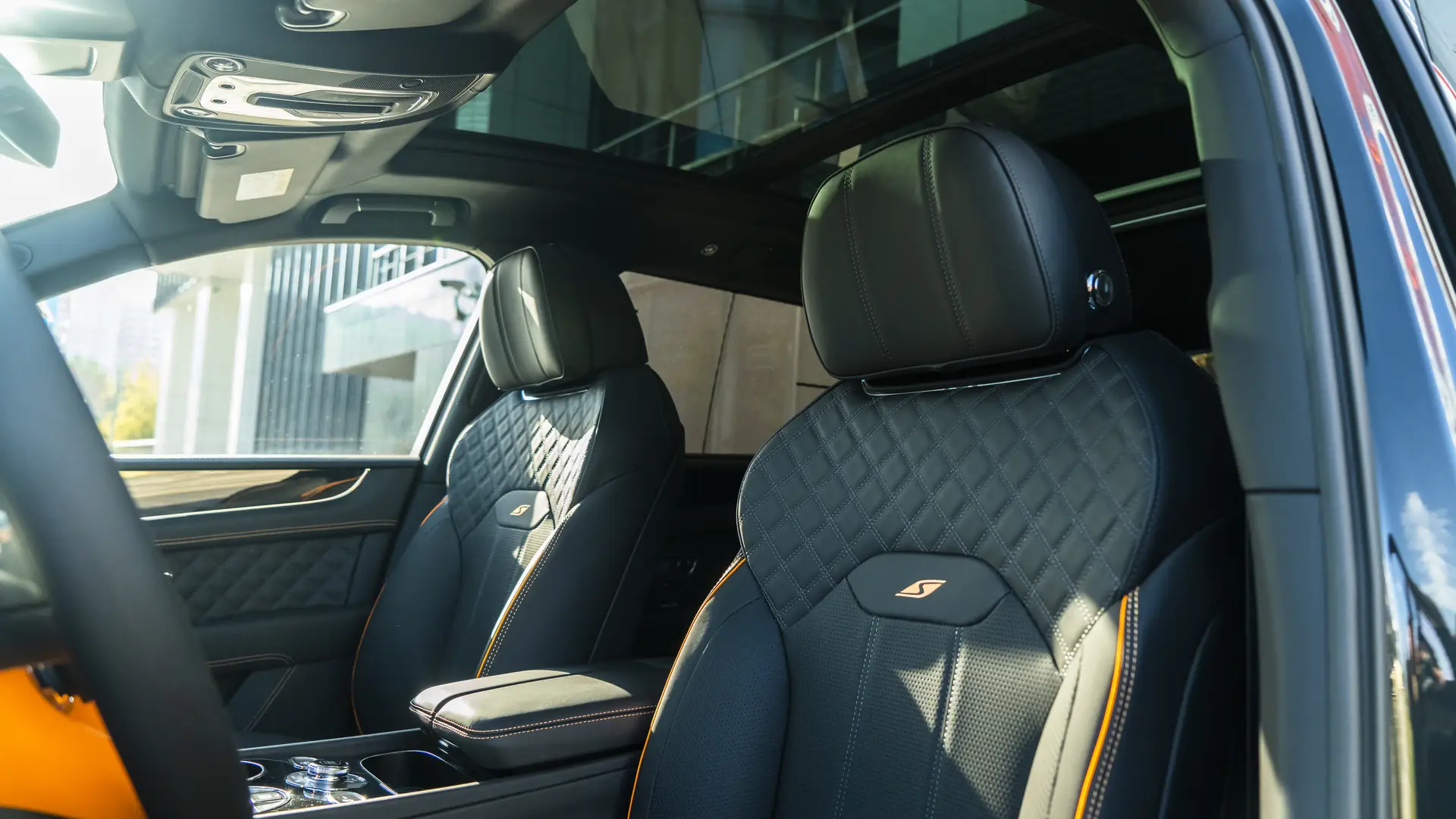 Bentley Bentayga, I Рестайлинг, 2024 купить в салоне Million Miles