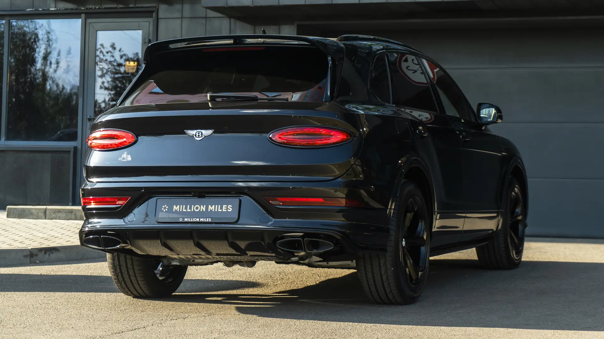 Bentley Bentayga, I Рестайлинг, 2024 купить в салоне Million Miles