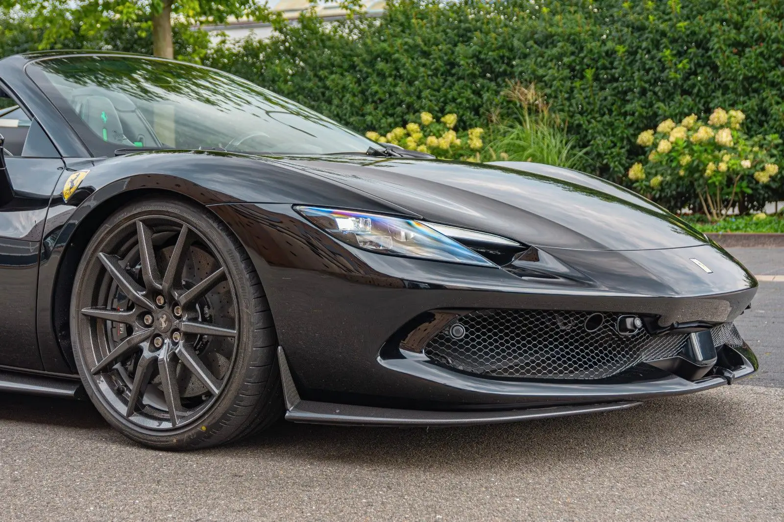 Ferrari 296 GTB GTS, I, 2024 купить в салоне Million Miles