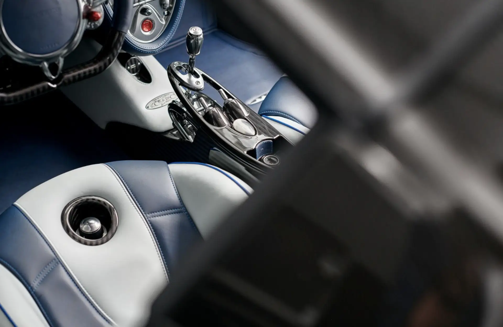 Pagani Huayra, I, 2024 купить в салоне Million Miles