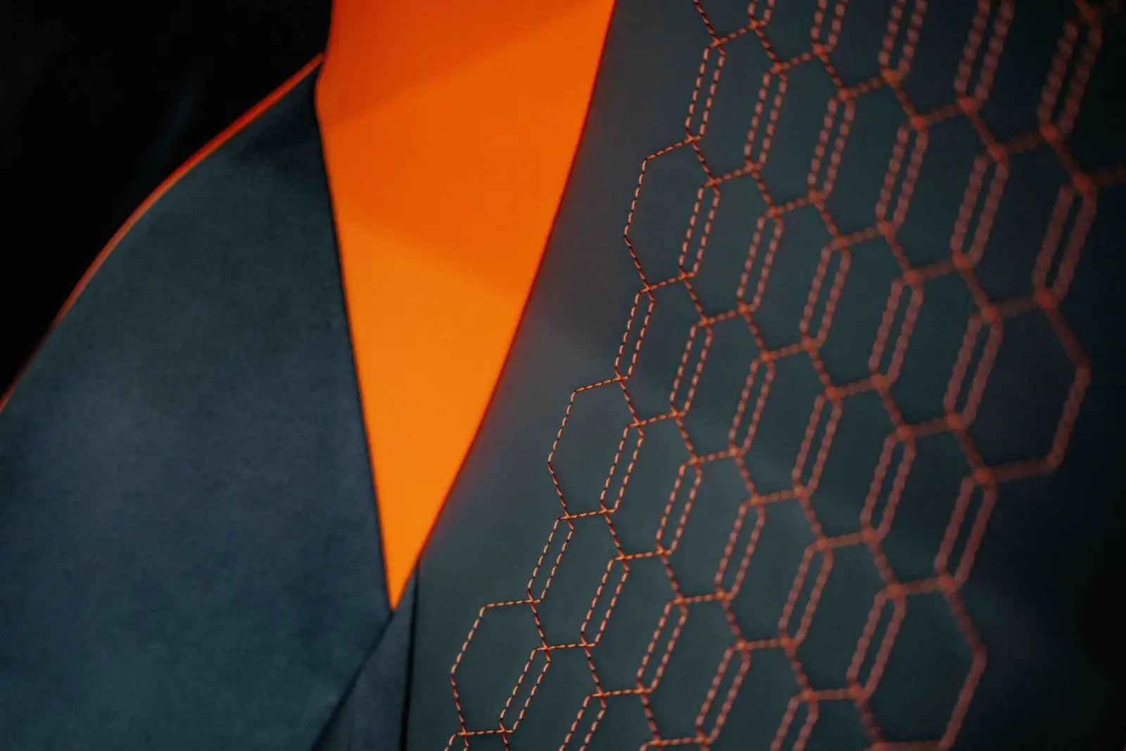 Lamborghini Revuelto, I, 2025 купить в салоне Million Miles