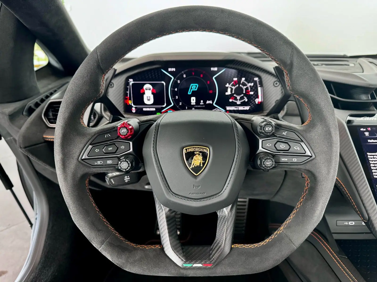 Lamborghini Revuelto, I, 2025 купить в салоне Million Miles