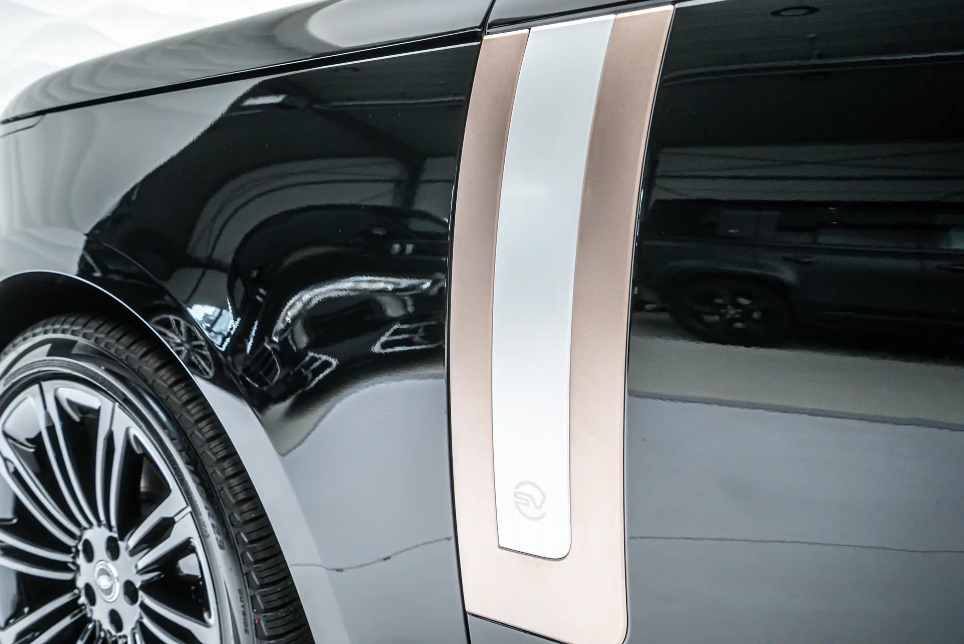 Land Rover Range Rover Long, V, 2025 купить в салоне Million Miles