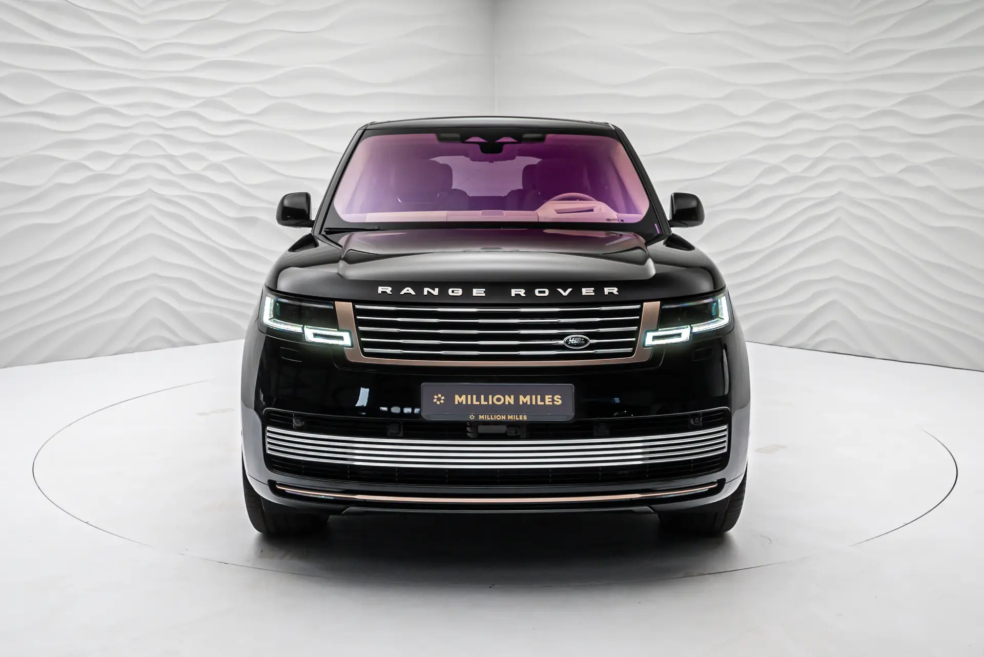 Land Rover Range Rover Long, V, 2025 купить в салоне Million Miles